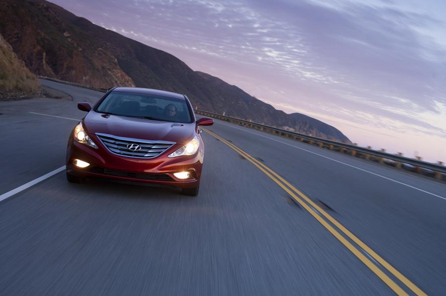  Hyundai Sonata 2010 года  (фото 91 из 162)